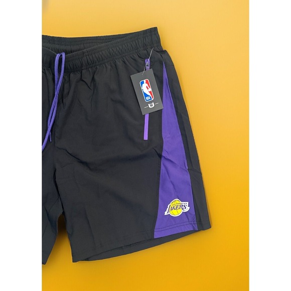 Los Angeles Lakers Stacked Active Men Shorts Large x Ultra Game Zip Pockets NBA - Picture 5 of 7